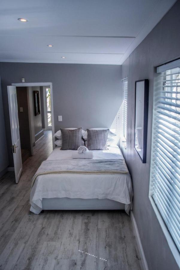 Seven On Flora- Hot Tub, Modern With Amazing Outside Area Villa Hermanus Exterior foto